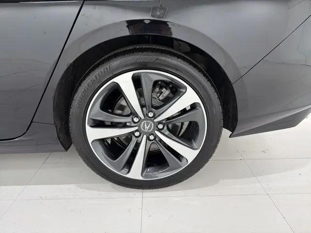2025 Acura TLX Technology Package