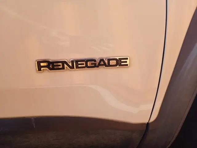2017 Jeep Renegade Latitude FWD