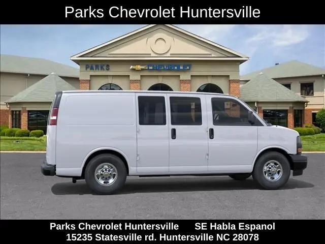 2026 Chevrolet Express Cargo Van 2500 Regular Wheelbase, WT, RWD