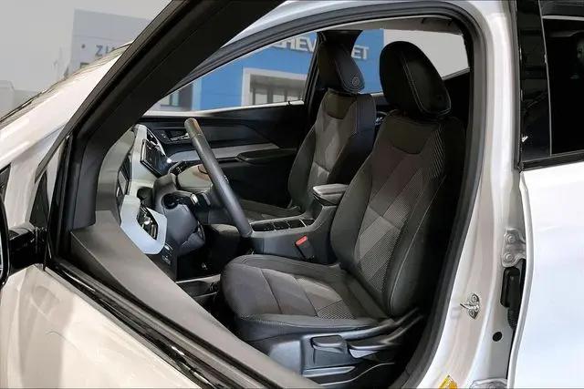 2027 Chevrolet Bolt LT FWD