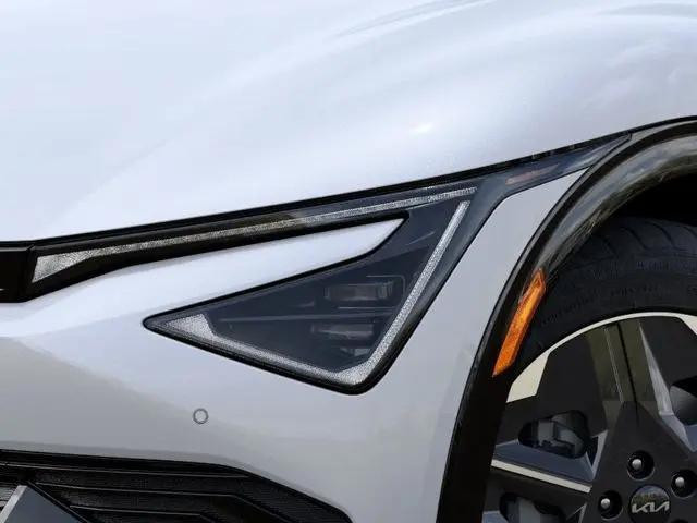 2026 Kia EV6 Light Long Range RWD