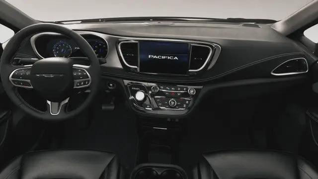 2027 Chrysler Pacifica Select