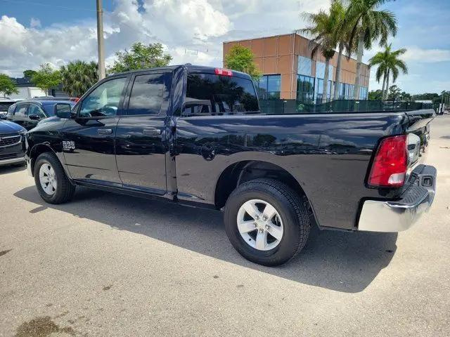2024 Ram 1500 Classic SLT Quad Cab 4x2 6'4" Box