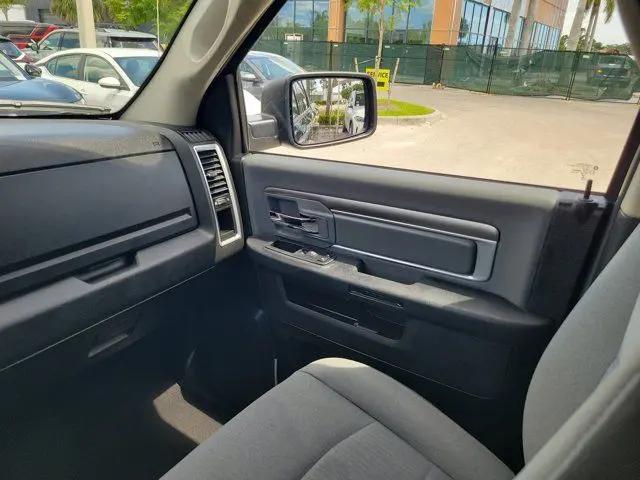 2024 Ram 1500 Classic SLT Quad Cab 4x2 6'4" Box