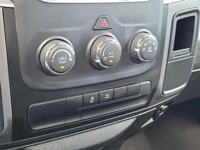 2024 Ram 1500 Classic SLT Quad Cab 4x2 6'4" Box