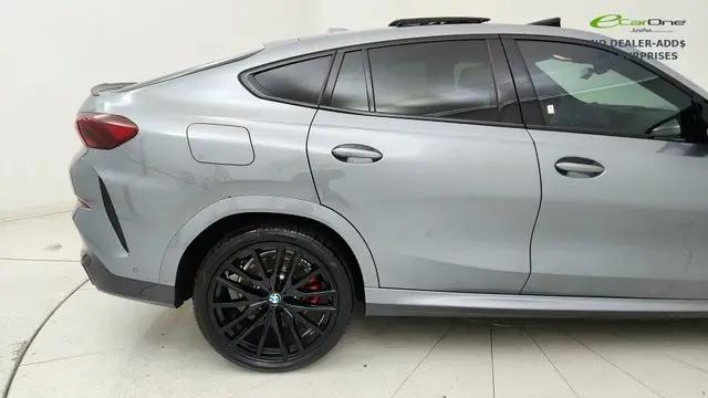 2025 BMW X6 M60i