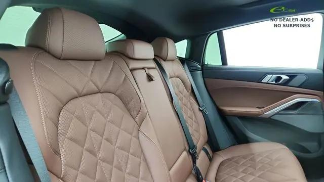 2025 BMW X6 M60i