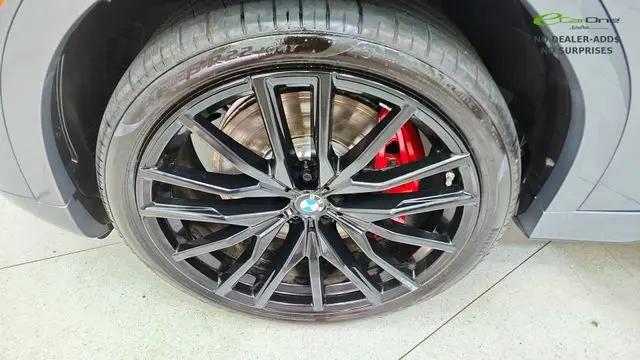 2025 BMW X6 M60i