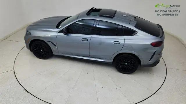 2025 BMW X6 M60i