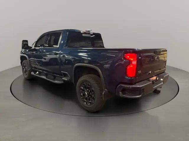 2022 Chevrolet Silverado 3500HD 4WD Crew Cab Standard Bed LTZ