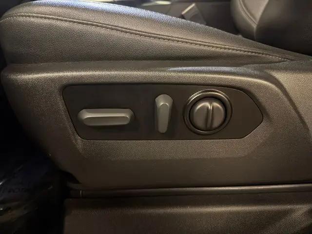 2022 Chevrolet Silverado 3500HD 4WD Crew Cab Standard Bed LTZ