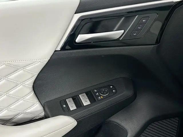 2023 Mitsubishi Outlander PHEV SEL S-AWC