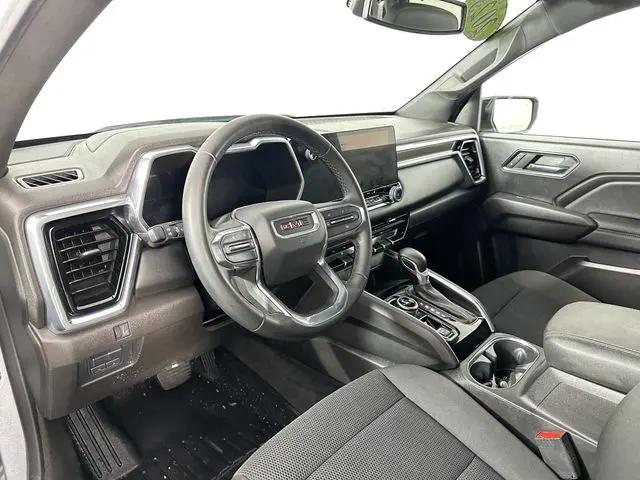 2023 GMC Canyon 4WD Crew Cab Short Box Elevation