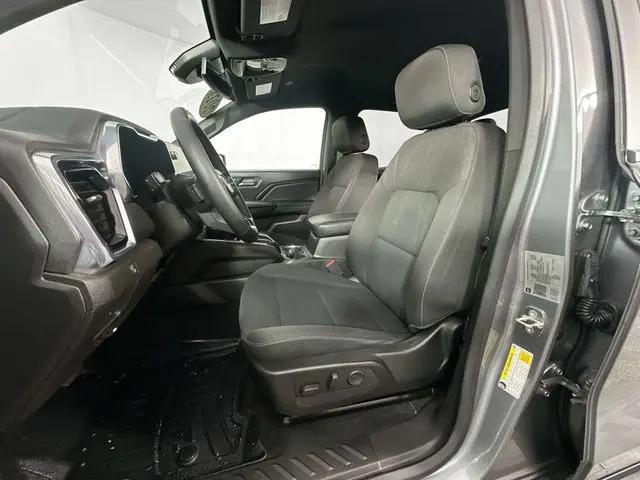 2023 GMC Canyon 4WD Crew Cab Short Box Elevation