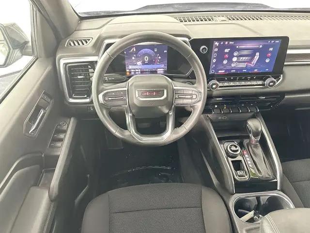 2023 GMC Canyon 4WD Crew Cab Short Box Elevation