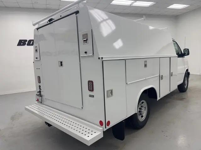 2026 Chevrolet Express Cutaway Work Van