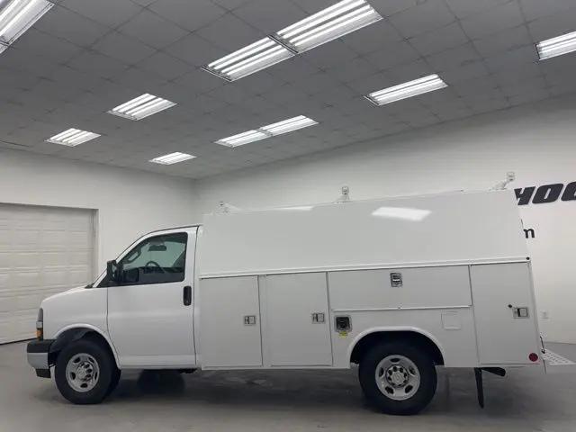 2026 Chevrolet Express Cutaway Work Van
