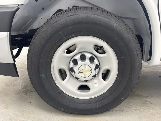 2026 Chevrolet Express Cutaway Work Van