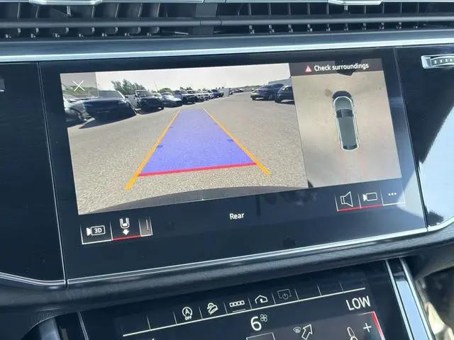 2021 Audi Q8 Premium 55 TFSI quattro Tiptronic