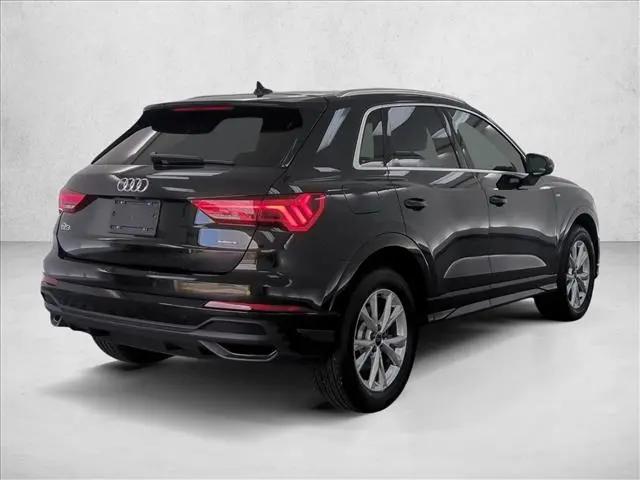 2025 Audi Q3 Premium 45 TFSI S line quattro Tiptronic
