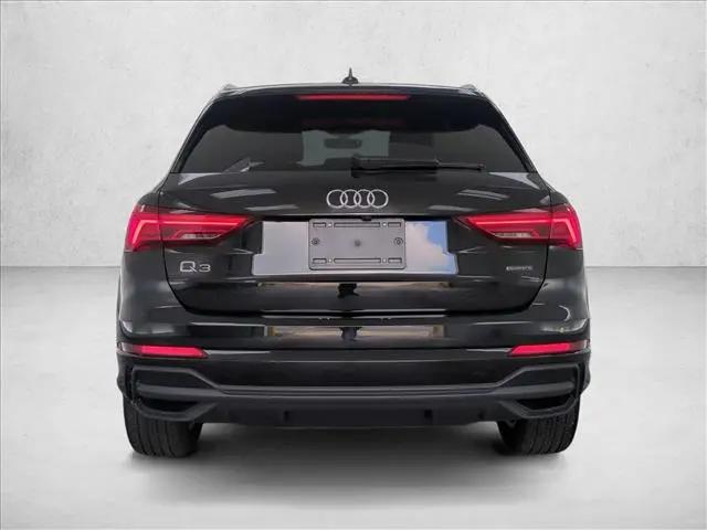 2025 Audi Q3 Premium 45 TFSI S line quattro Tiptronic