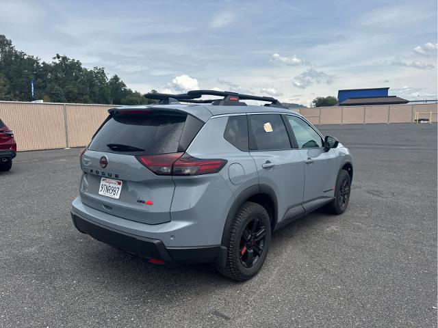 2025 Nissan Rogue Rock Creek