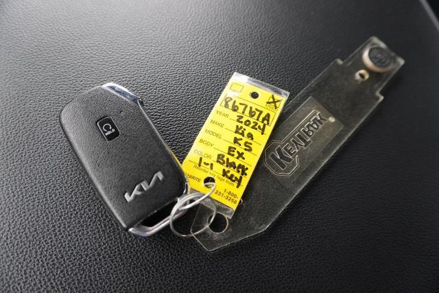 2024 Kia K5 EX