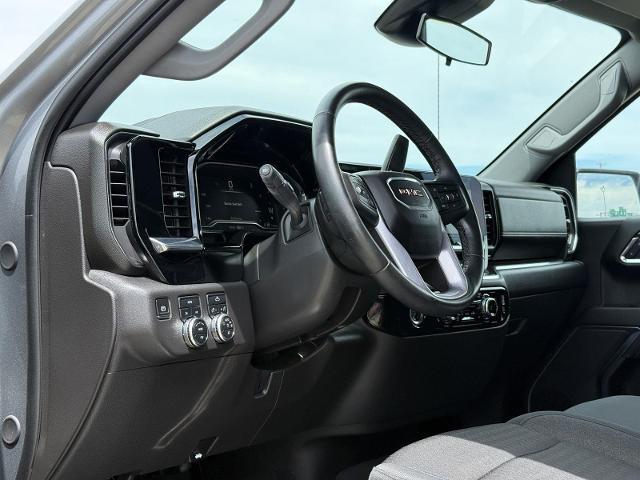 2024 GMC Sierra 1500 4WD Crew Cab Short Box Elevation with 3VL