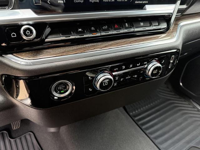 2024 GMC Sierra 1500 4WD Crew Cab Short Box Elevation with 3VL