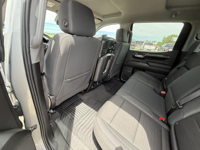 2024 GMC Sierra 1500 4WD Crew Cab Short Box Elevation with 3VL