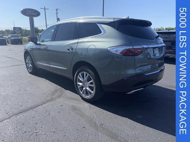 2023 Buick Enclave Premium AWD