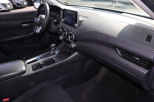 2022 Nissan Sentra SV Xtronic CVT