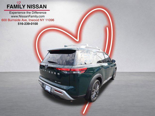 2023 Nissan Pathfinder SL 4WD