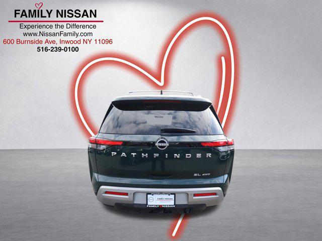 2023 Nissan Pathfinder SL 4WD