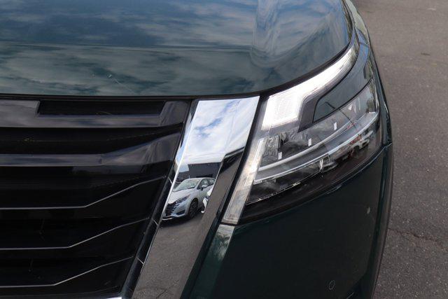 2023 Nissan Pathfinder SL 4WD