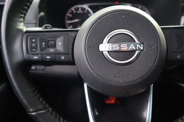 2023 Nissan Pathfinder SL 4WD