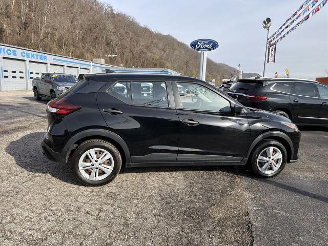2021 Nissan Kicks S Xtronic CVT