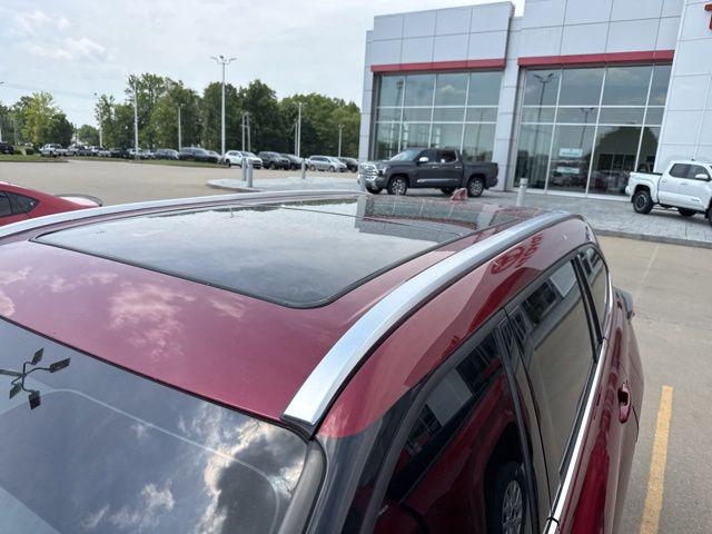 2023 Toyota Highlander Hybrid Platinum
