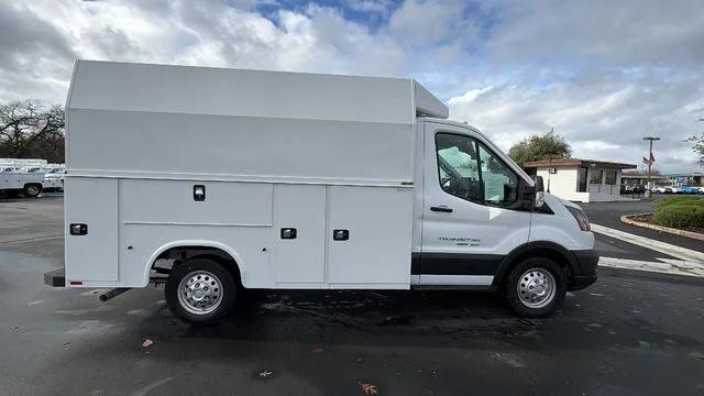2024 Ford Transit Cutaway Base
