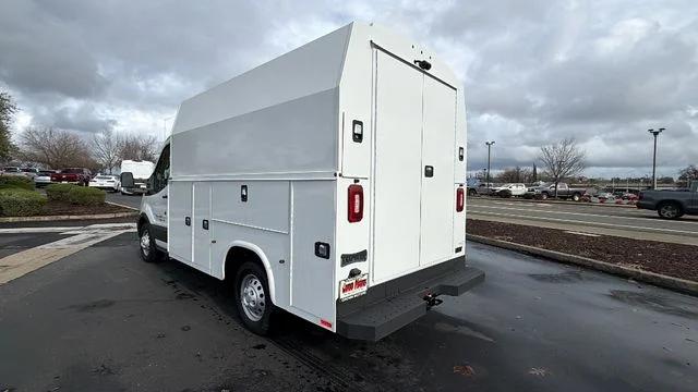 2024 Ford Transit Cutaway Base