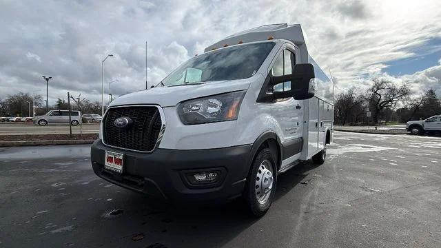 2024 Ford Transit Cutaway Base