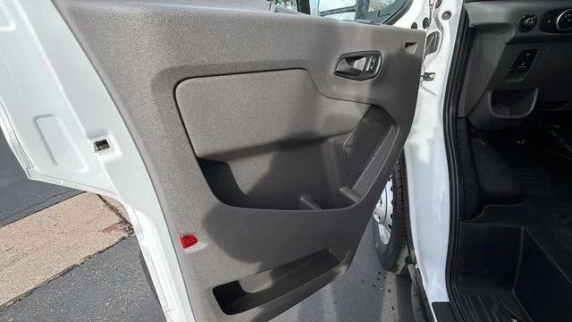 2024 Ford Transit Cutaway Base