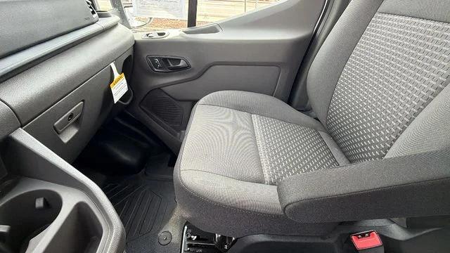 2024 Ford Transit Cutaway Base