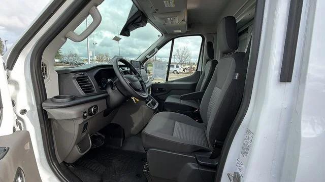 2024 Ford Transit Cutaway Base