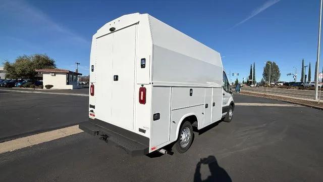 2024 Ford Transit Cutaway Base