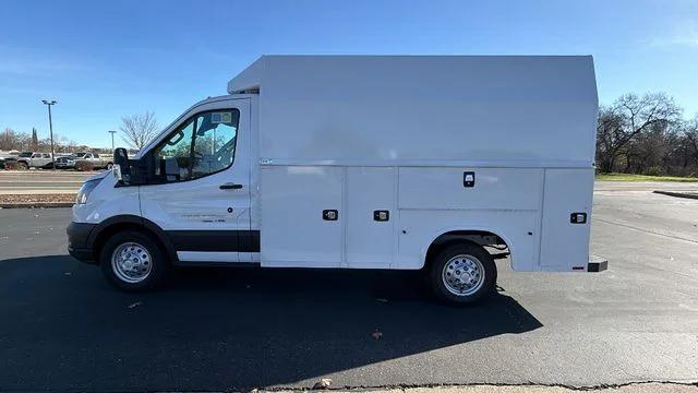 2024 Ford Transit Cutaway Base