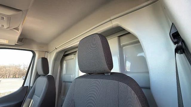 2024 Ford Transit Cutaway Base