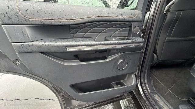 2024 Ford Expedition Platinum
