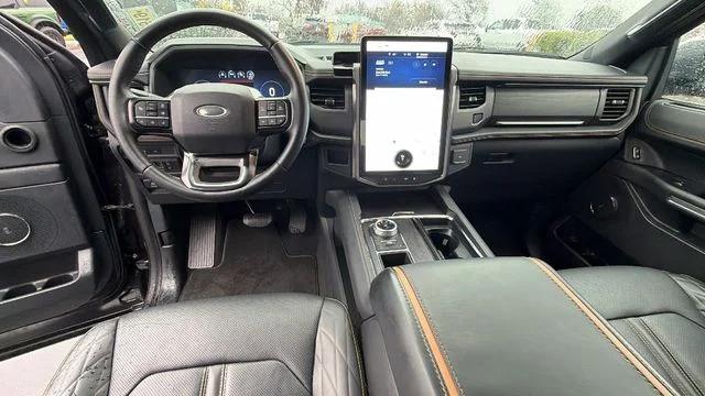 2024 Ford Expedition Platinum