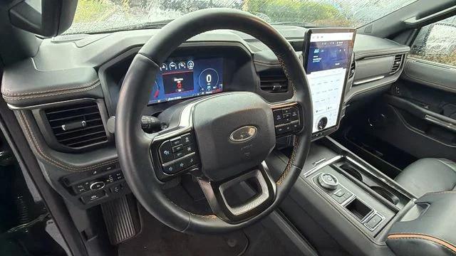 2024 Ford Expedition Platinum